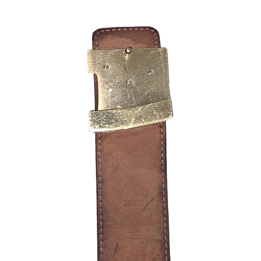 VALENTINO by MARIO VALENTINO Bessy Soave Logo Embossed Leather Belt Size XL
